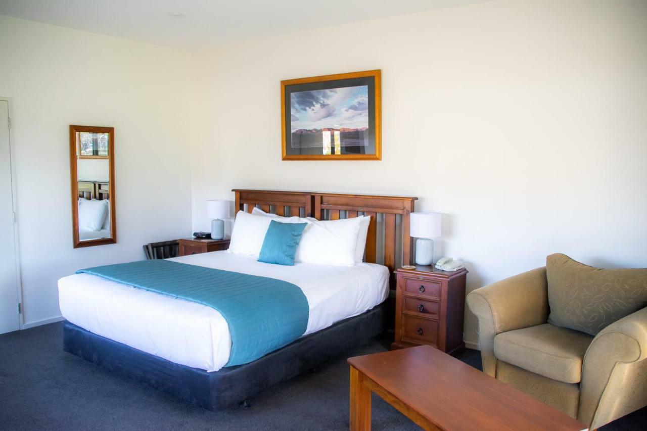Carrick Motel 4*